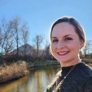 Meet your Posher, Courtney